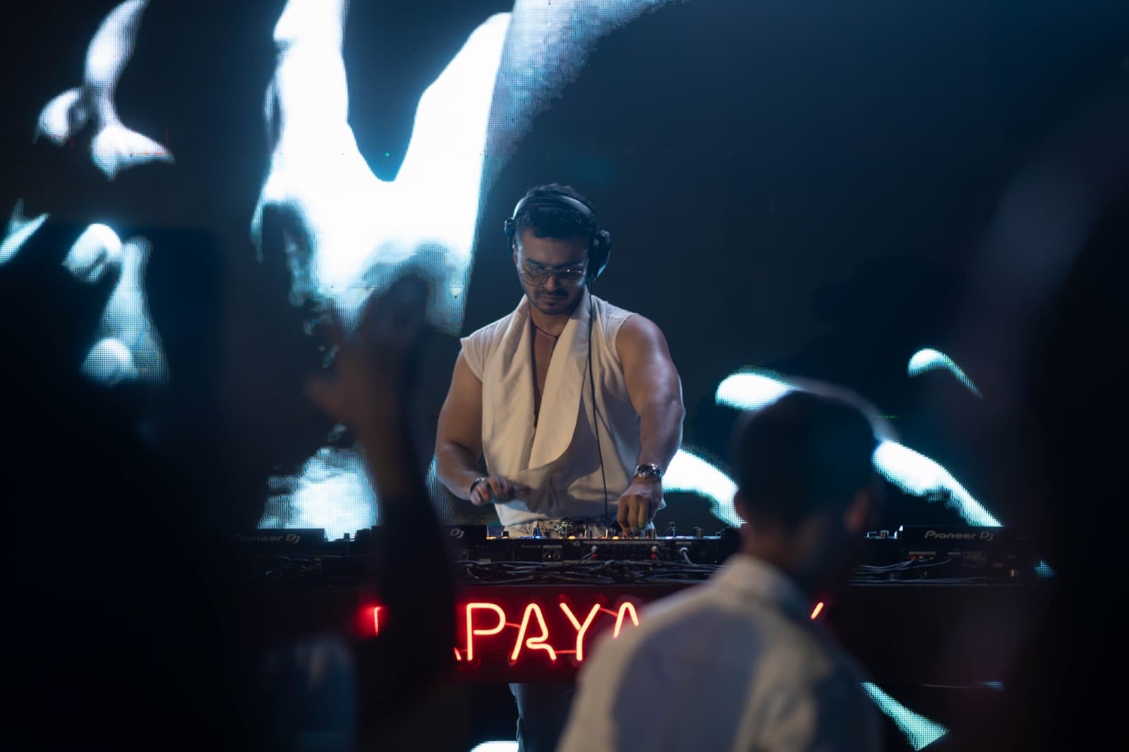 Crowd energy at Papaya event