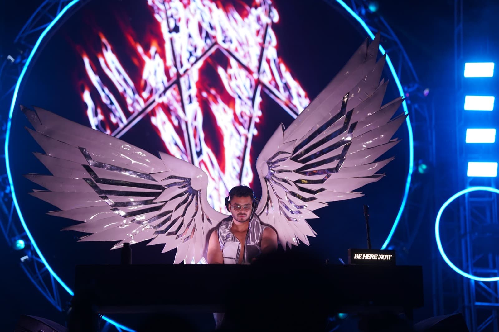 JAXXD mid-set performance